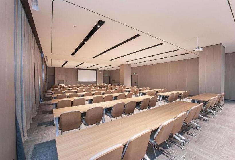 Ji Hotel Yantai Development Zone Housha Plaza