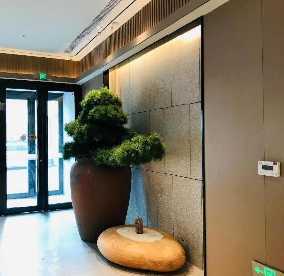 Ji Hotel Yantai Wanda Plaza Huanshan Road