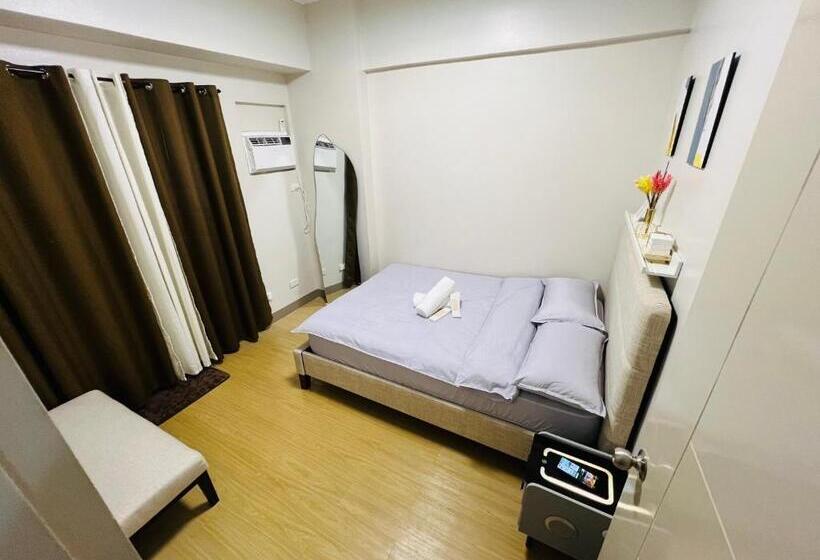 مبيت وإفطار The Cuddle Crib Staycation Cozy Quezon City