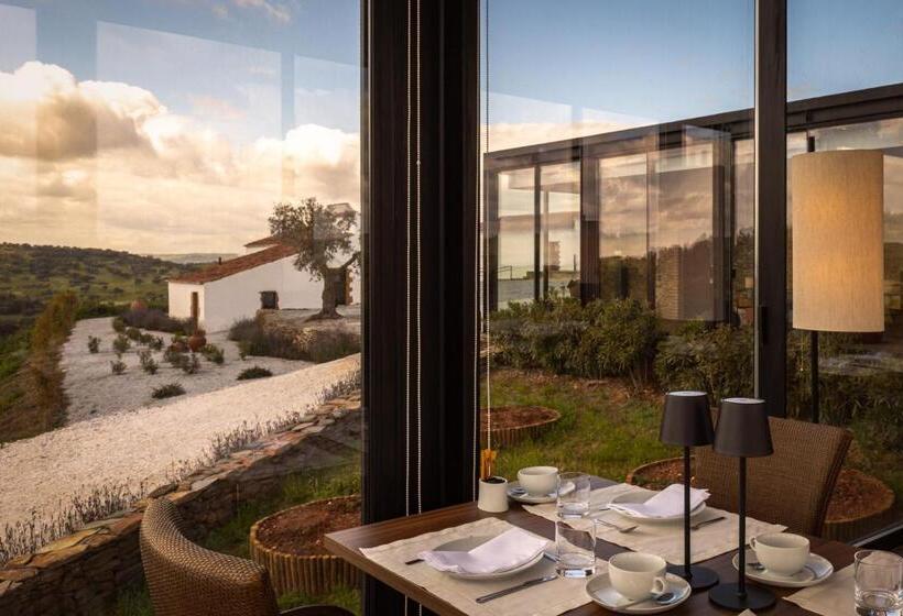 فندق ريفى Land of Alandroal