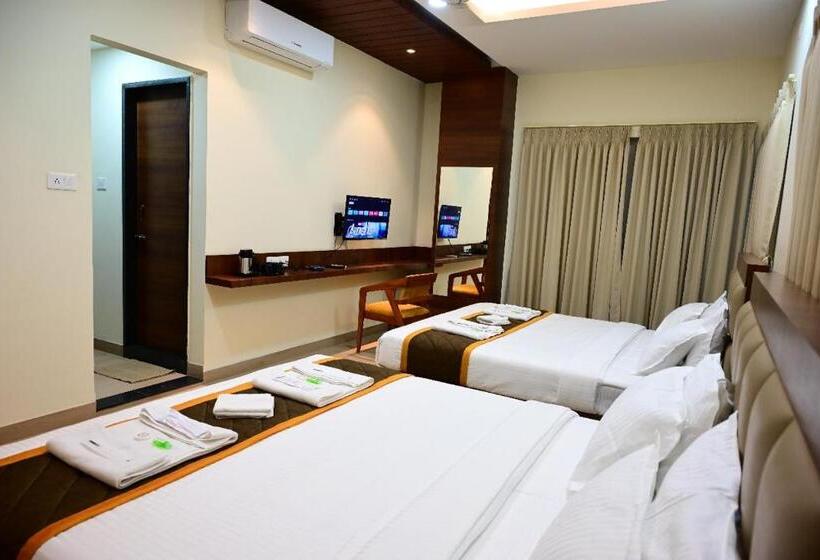 ホテル Unnati Stay Inn