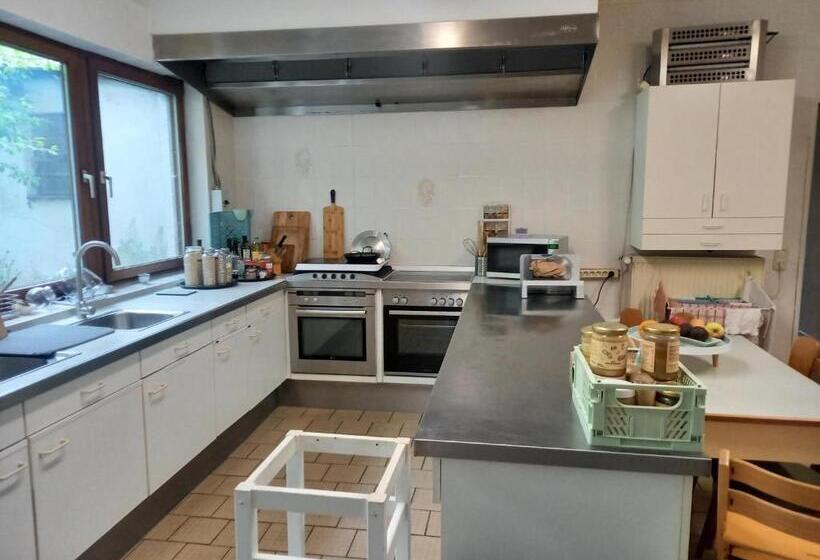 ペンション Haus Nirgendwo