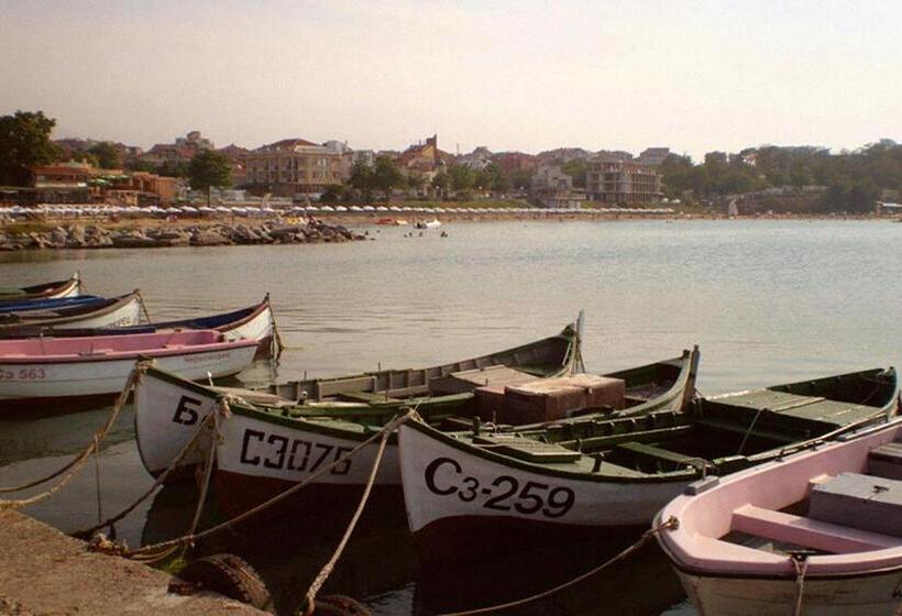 פנסיון Guest House Yavorov