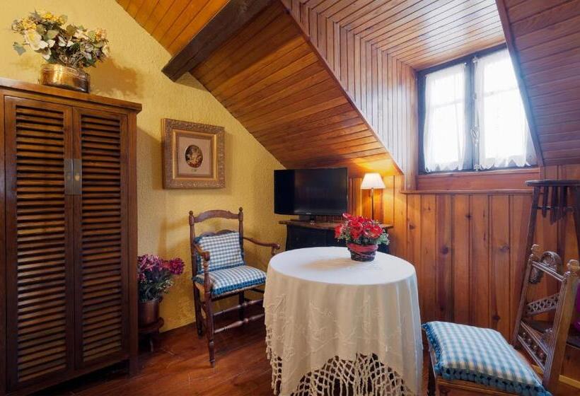 Пансион Hostal Casa Blasquico   Restaurante Gaby