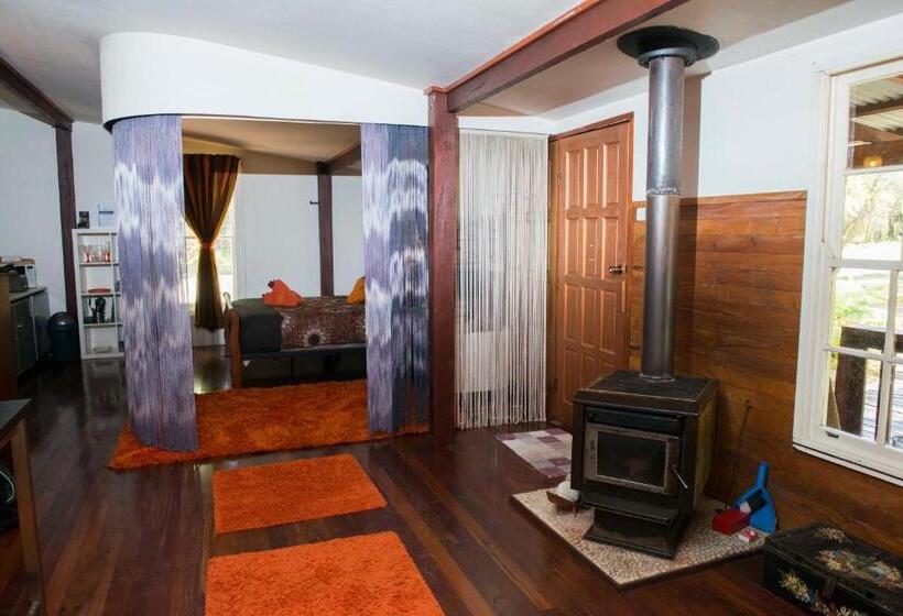 بنسيون Mudstone Spa Retreat