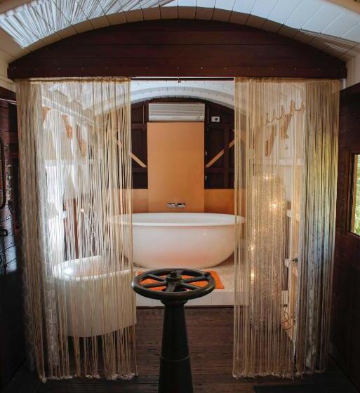 بنسيون Mudstone Spa Retreat