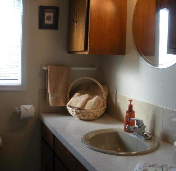 Cote S Bed & Breakfast