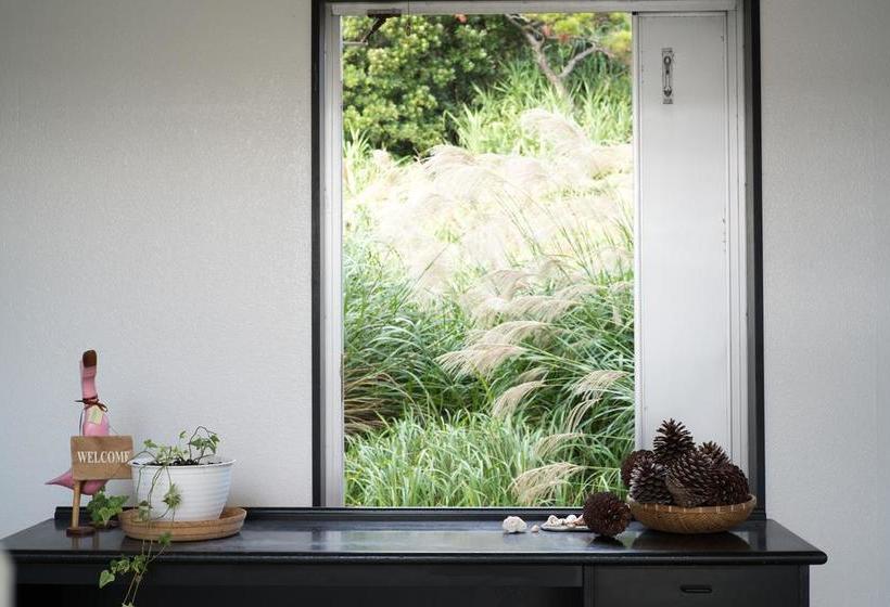 ホテル Hanamuro Interislanders