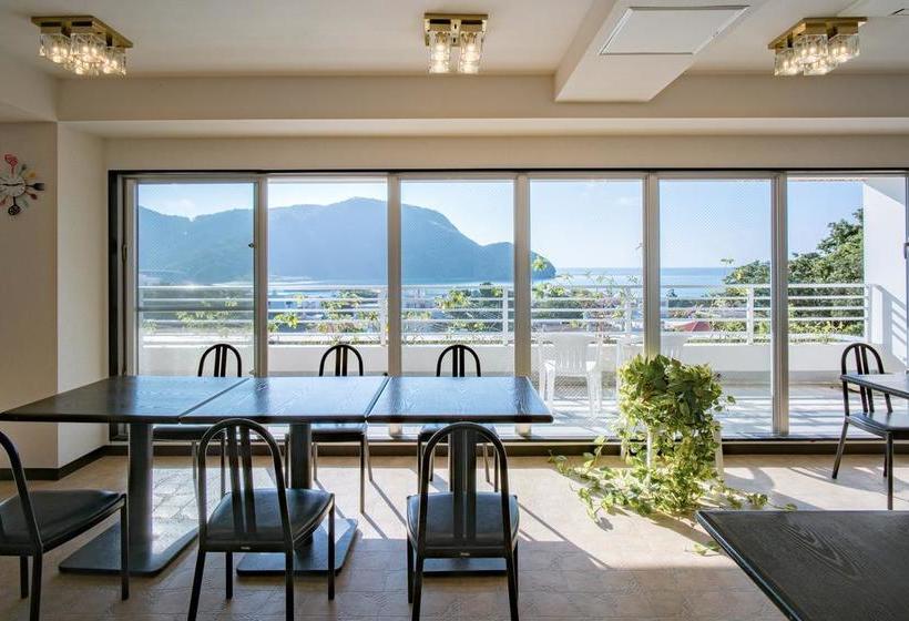 ホテル Hanamuro Interislanders