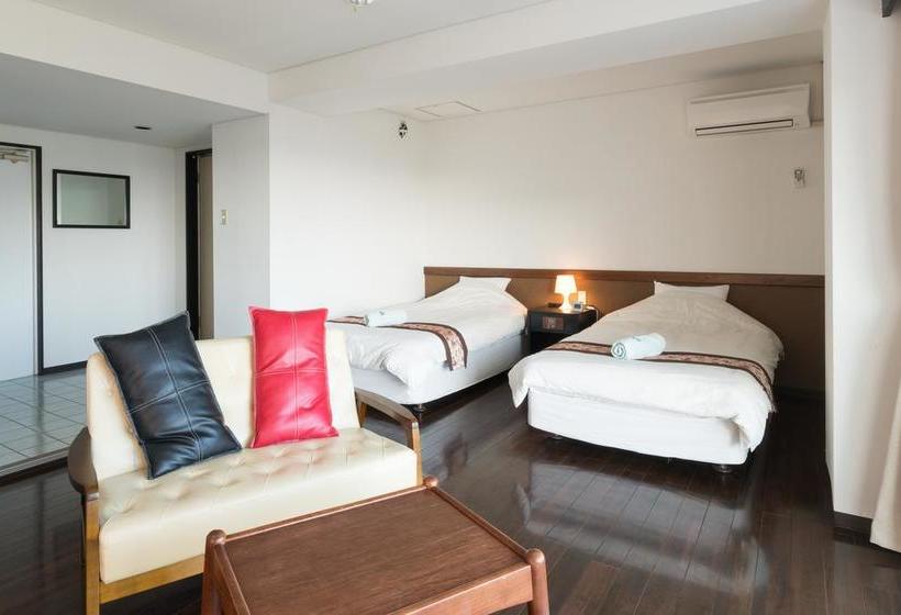 ホテル Hanamuro Interislanders