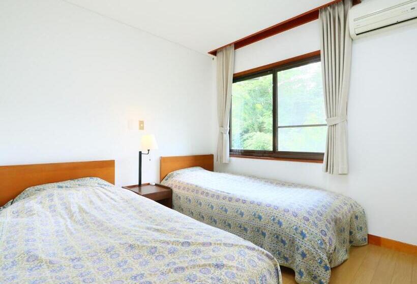 Отель & Restaurant Yesterday