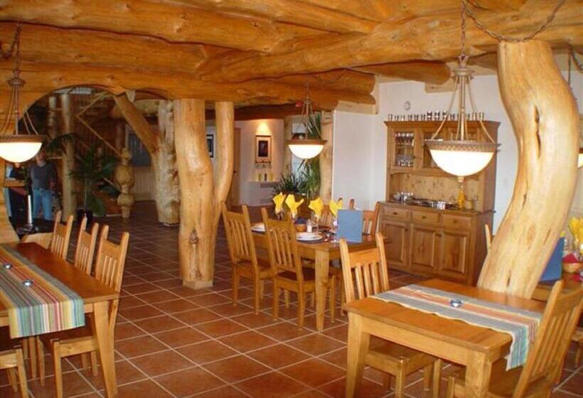 Отель Williston Lake Resort