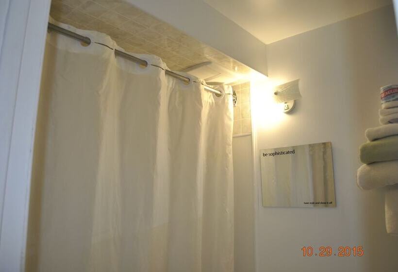 Neepawa Motel