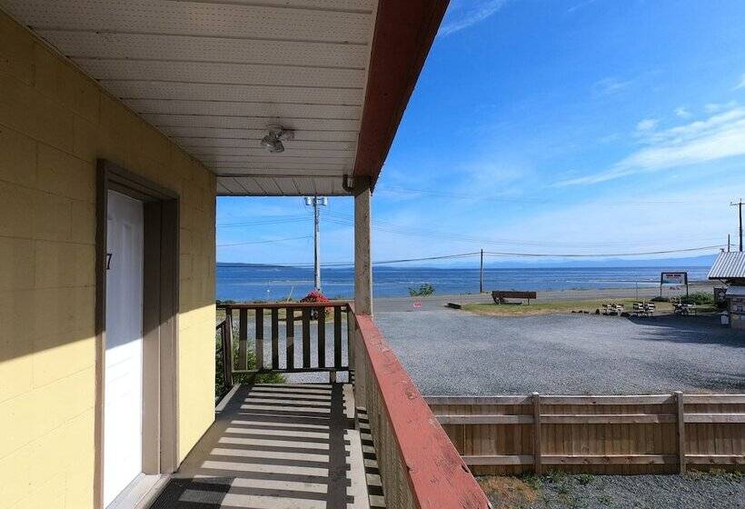 Qualicum Bay Resort