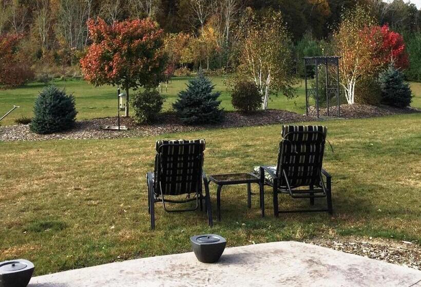 Wenzler S Landing Bed & Breakfast