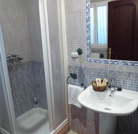 호스텔 Hostal Virgen Del Rocio