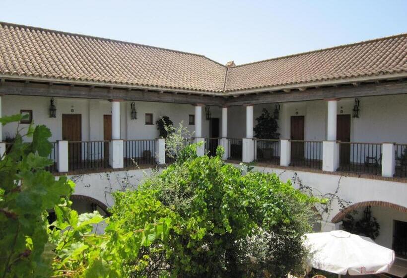هتل Cortijo Las Grullas
