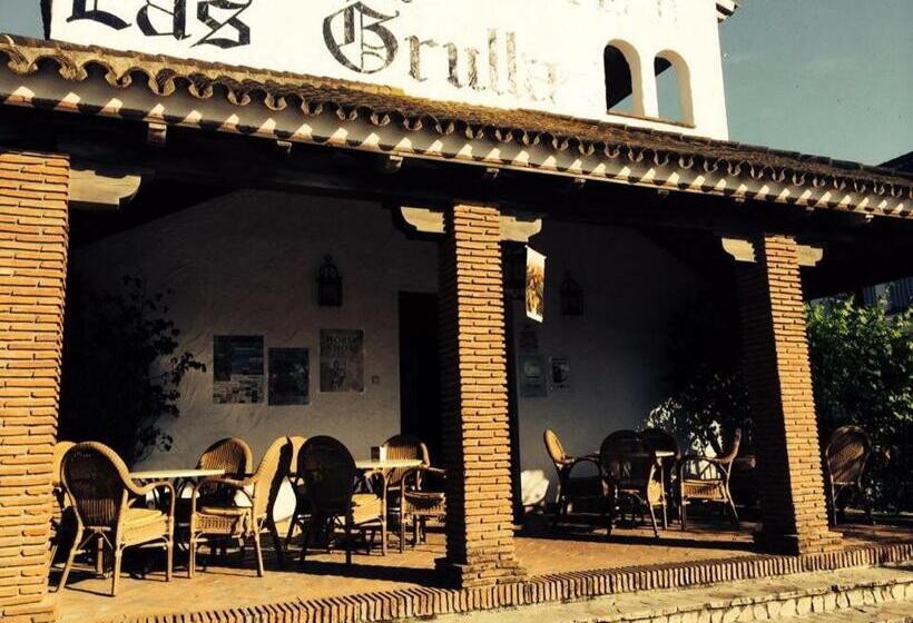 هتل Cortijo Las Grullas