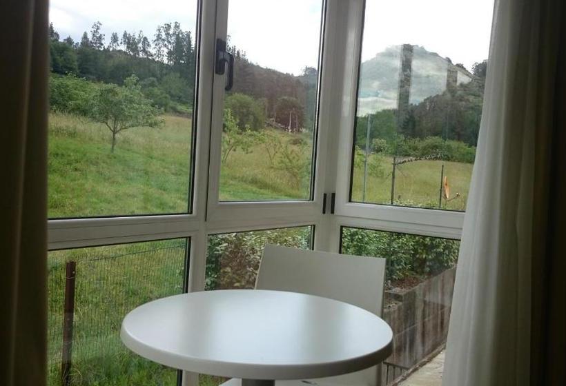 فندق El Mirador Del Nalón