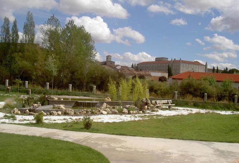ホテル Prado De Las Merinas