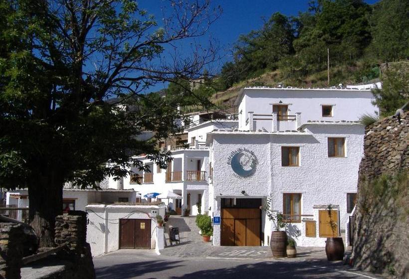 هتل Estrella De Las Nieves