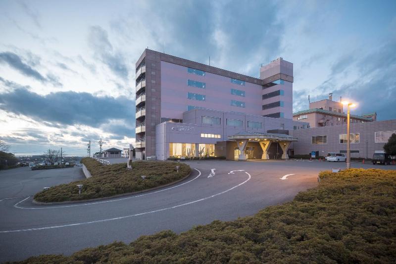 هتل Mikuni Ocean Resort&