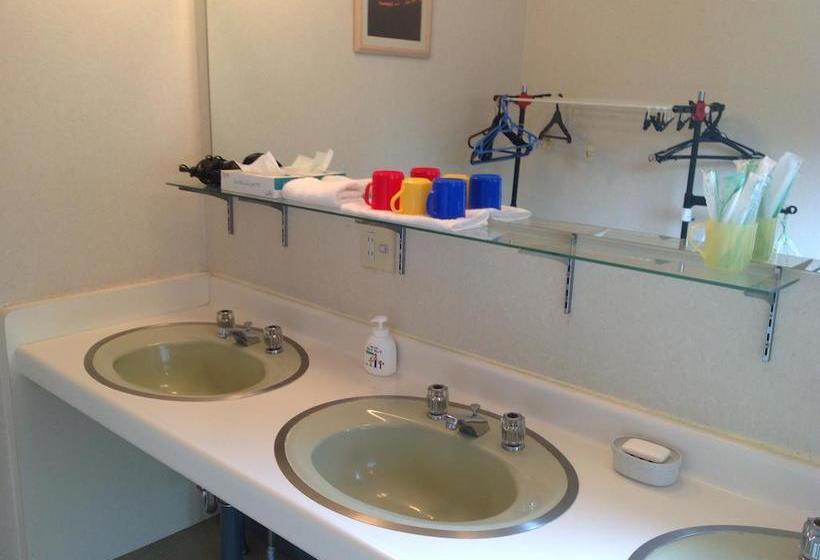 Отель Rusutsu Lodges Pension Lilla Huset