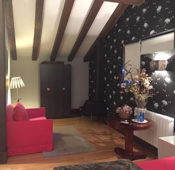 ホテル Posada Real Torre Berrueza