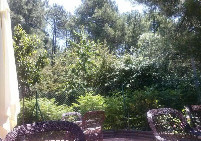 فندق El Bosque De La Herrezuela