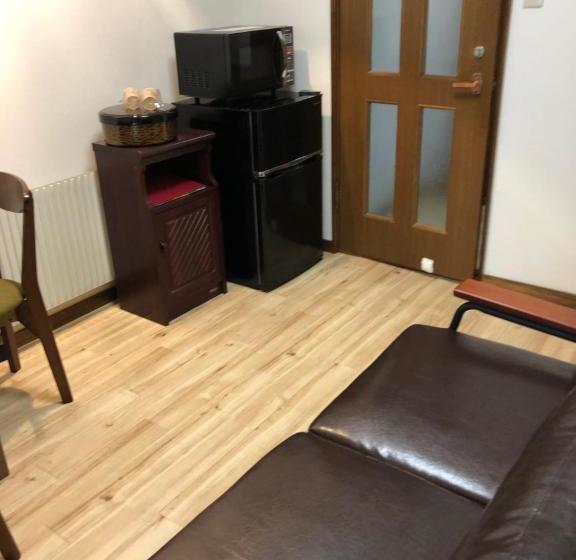 Отель Rusutsu Lodges Pension Lilla Huset