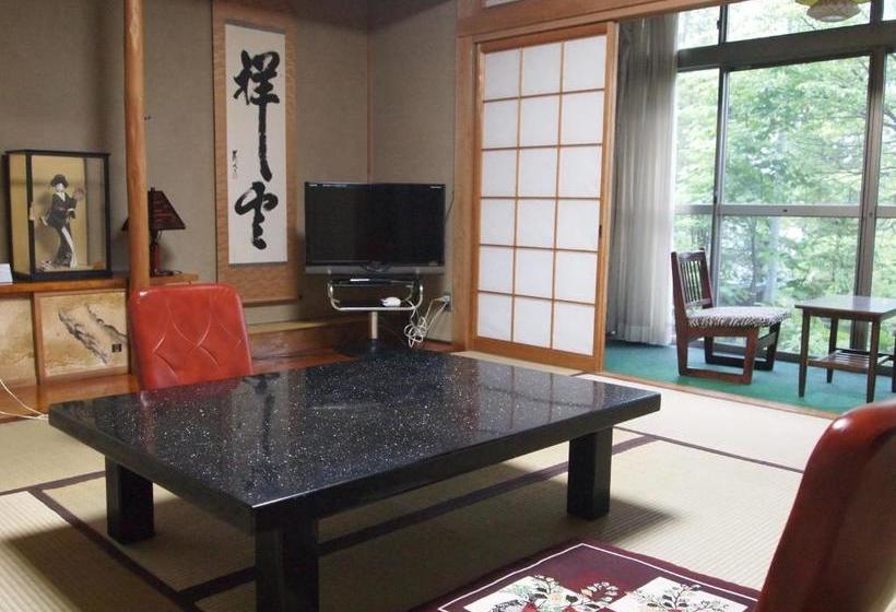 Oshi Ryokan