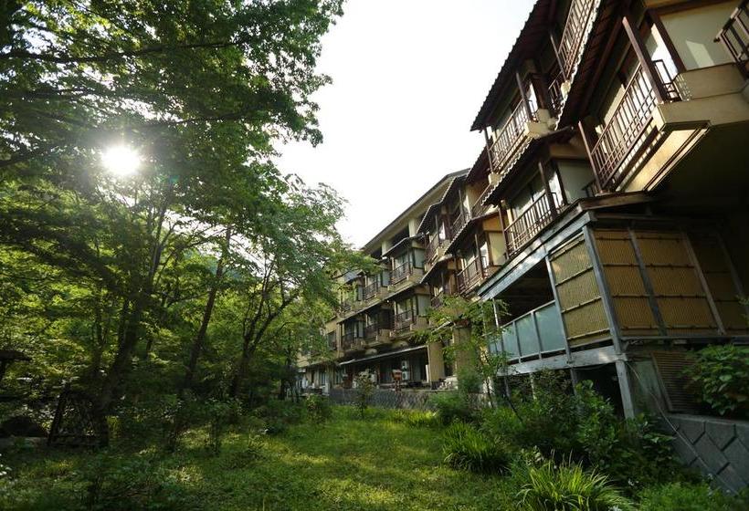 ريوكان Kinseikan Seseragi