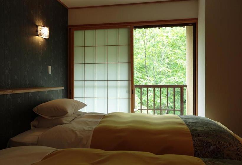 ريوكان Kinseikan Seseragi