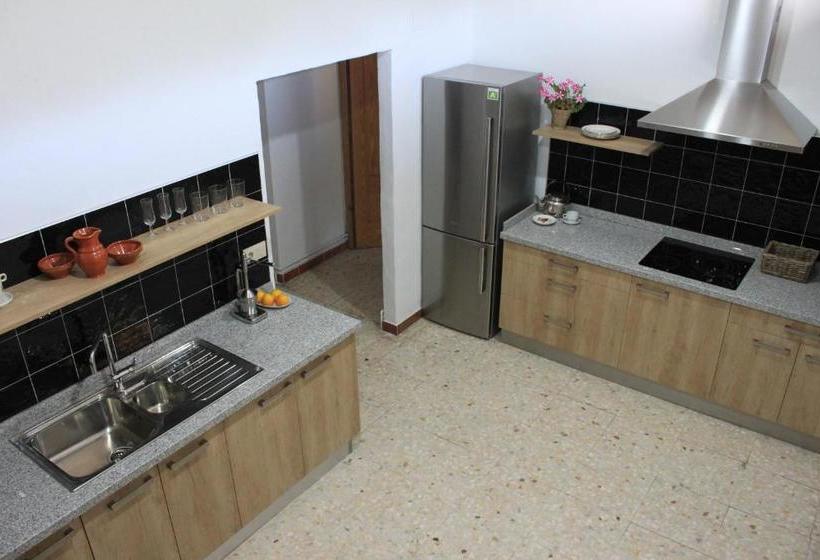 Albergue Los Chorros