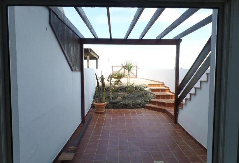فندق صغير The Inn