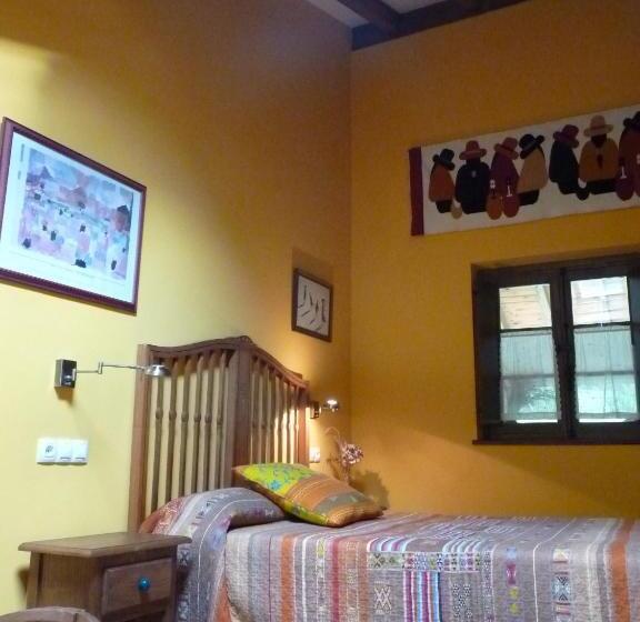 مبيت وإفطار Casa Rural Los Riegos