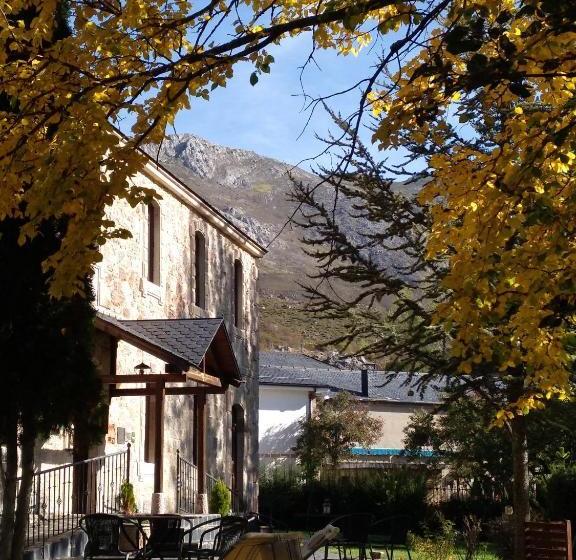 Отель Días De Luna