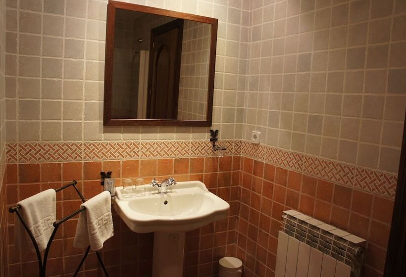 בית מלון כפרי La Hostería De Castroviejo