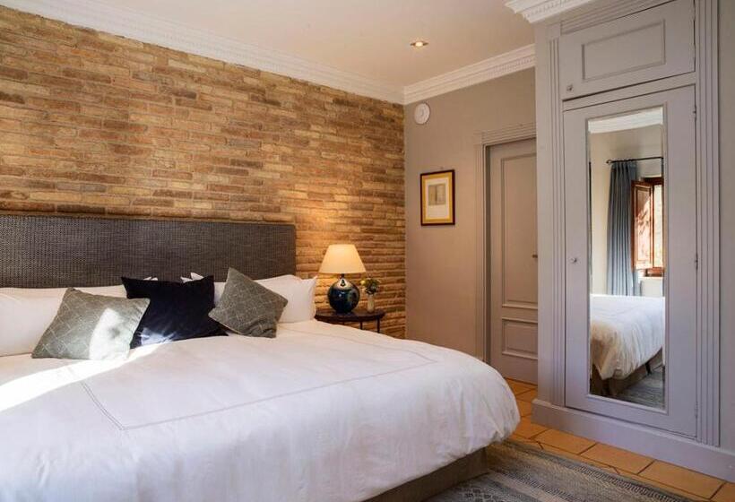 ホテル La Torre Del Visco   Relais & Châteaux