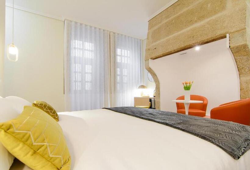 هتل Pazo De Mendoza