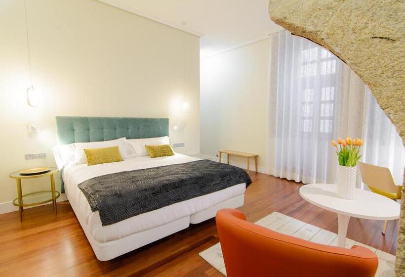 هتل Pazo De Mendoza