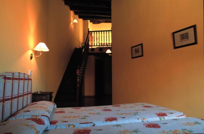 فندق Posada Del Almudí