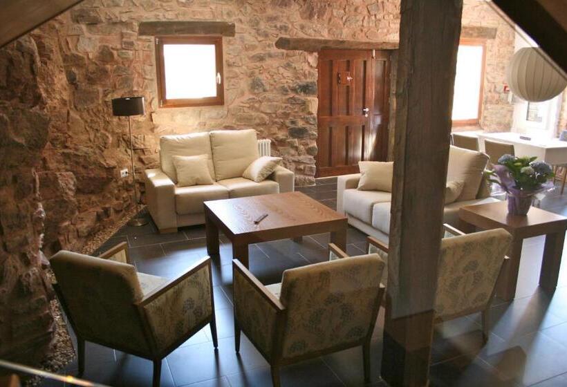 בית מלון כפרי Posada Real La Almazuela