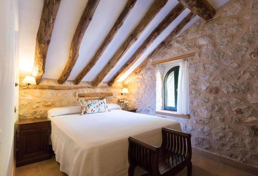 هتل روستایی Calerilla