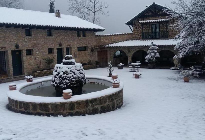 هتل روستایی Calerilla