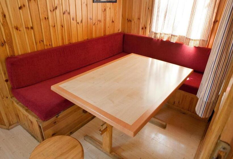レジデンス Bungalows Verneda Mountain Resort
