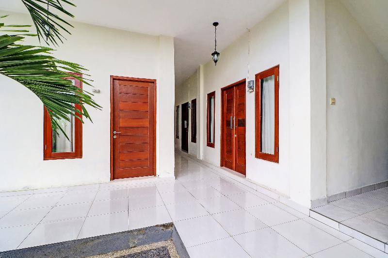 فندق Oyo 91717 7 L Homestay