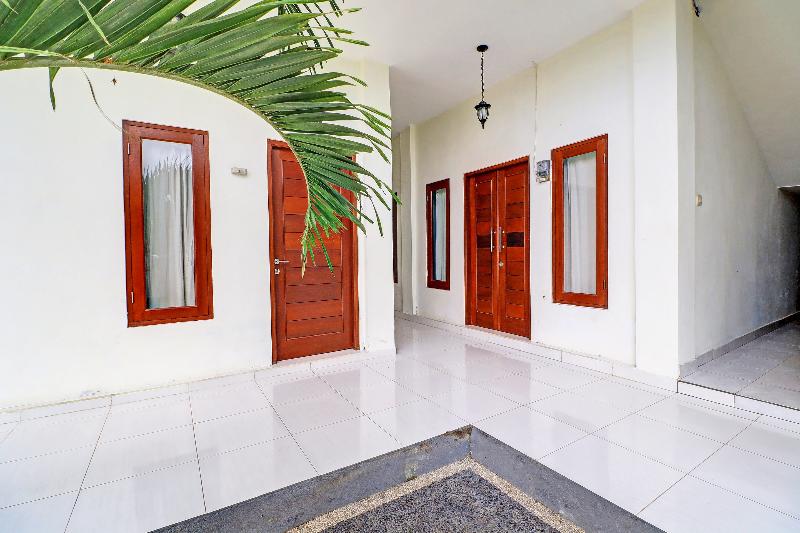 فندق Oyo 91717 7 L Homestay