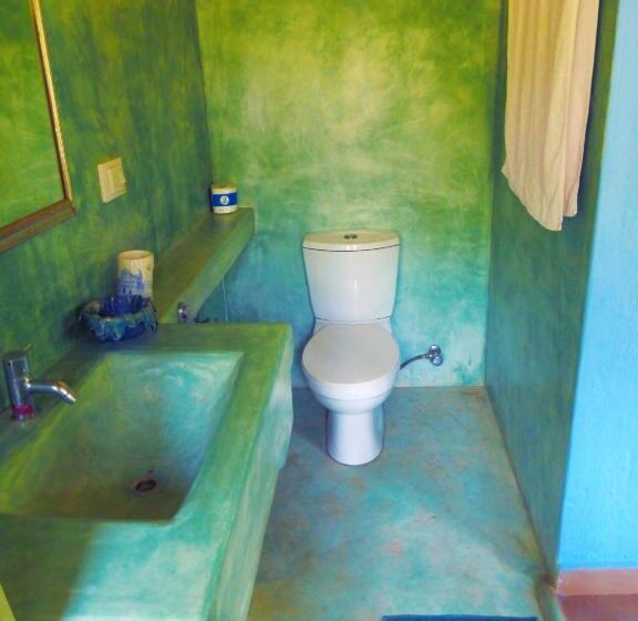 تختخواب و صبحانه Michele S Garden