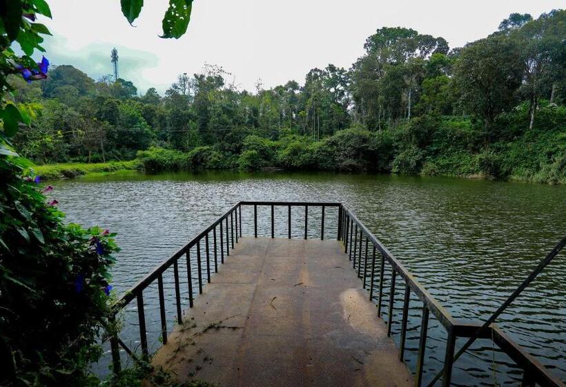 Bed and Breakfast Thekkady Kalarickal Heritage Bungalow